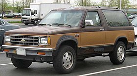 1st-Chevrolet-S10-Blazer-2door.jpg